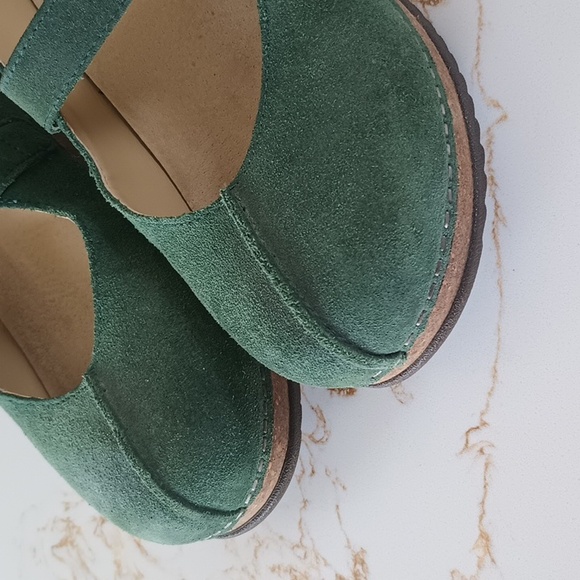 Dansko Mika Green Pine Burnished Suede Mary Jane Shoes Size 38 - Picture 3 of 11